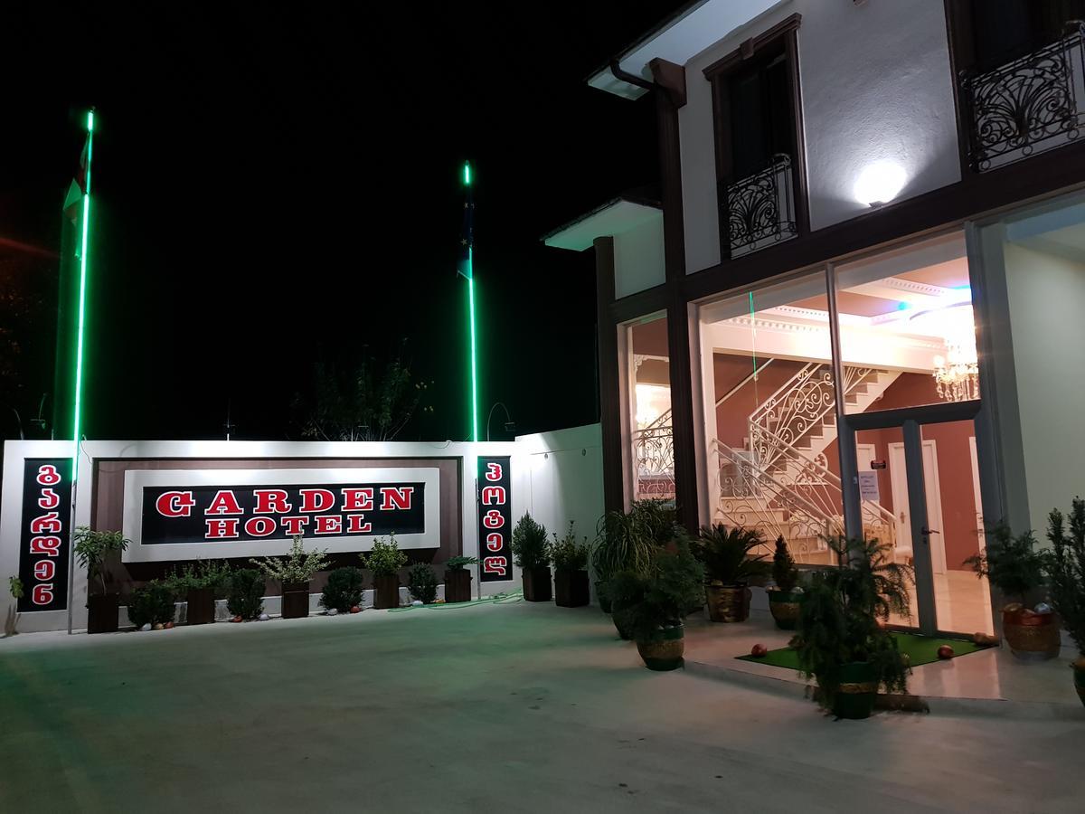 Garden Hotel Kʼutʼaisi Exterior foto
